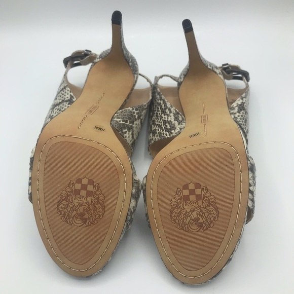 VINCE CAMUTO VANDY Snakeskin Heels - Picture 6 of 9